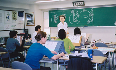 classroom.jpg(32028バイト)
